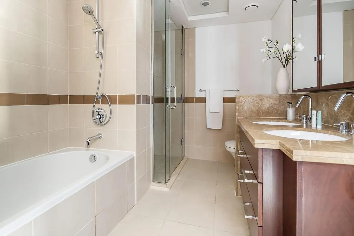 Frank Porter - 29 Boulevard Dubai Apartment